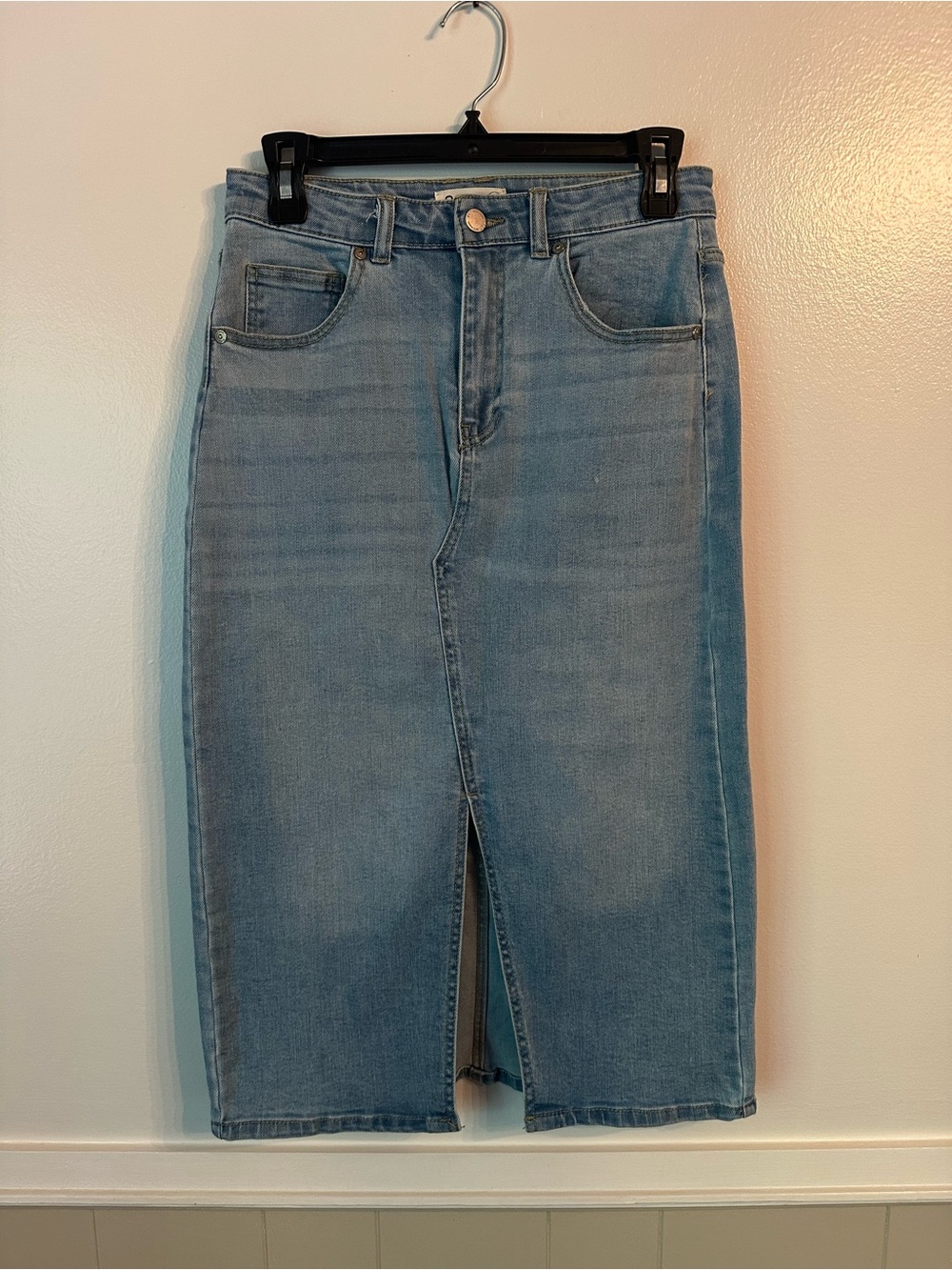 Oat New York Light Blue Denim Midi Pencil Skirt with Front Vent size 4/27
